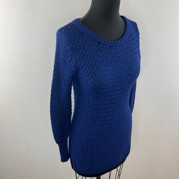 ATHLETA Blue Sweater Wool Ribbed Crew Neck Knit Classic Fit Size X-Small XS - Picture 4 of 8